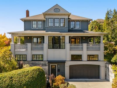 1107 4th Avenue N, Seattle, WA, 98109
