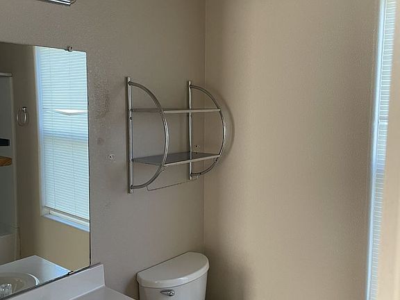 3rd image of 8608 Casa Vistosa Ct NW