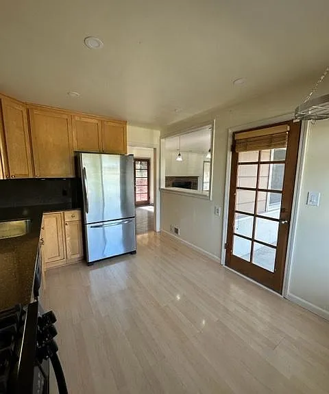 151 Manzanita Dr — Photo 8