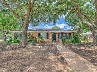 2200 N 52nd St, Waco, TX 76710