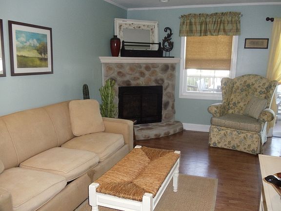 Family Room With Gas Fireplace
