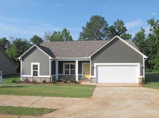 303 Perimeter Dr, Lagrange, GA 30241