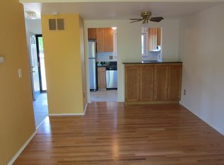 418 Hartman Ln, Saline, MI 48176