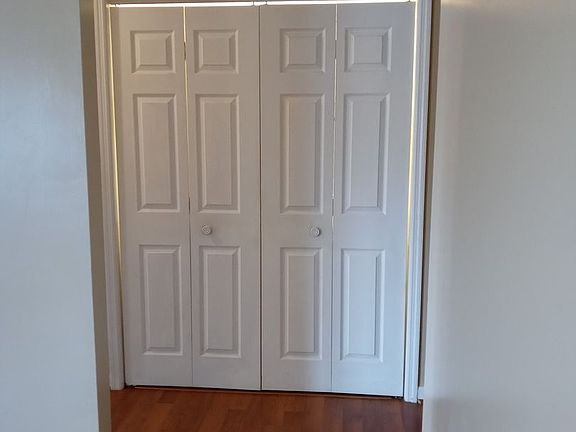 5th image of 2224 Spindletree Dr