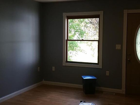 2nd image of 516 E Carrol St