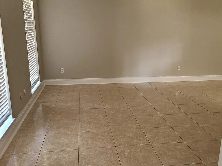 8130 Sunny Ridge Dr — Photo 8