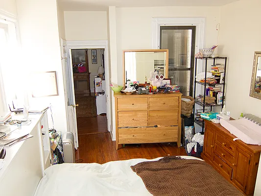 Rented by Pearl Estates | media 13