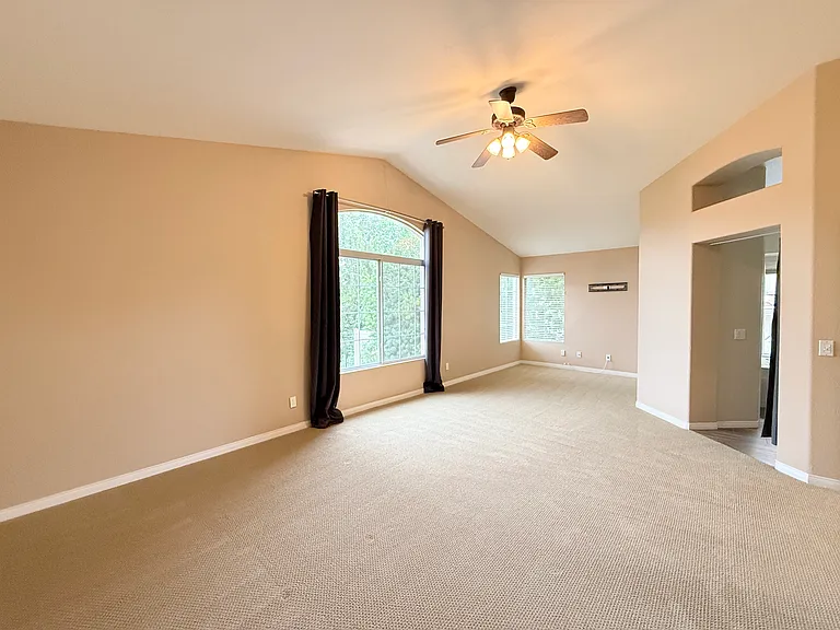 2851 Silk Oak Ave — Photo 11