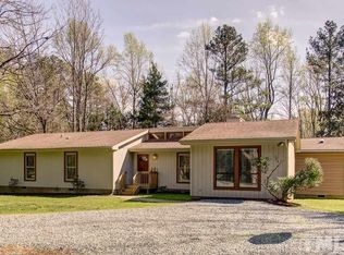 440 Robin Rd, Chapel Hill, NC 27516