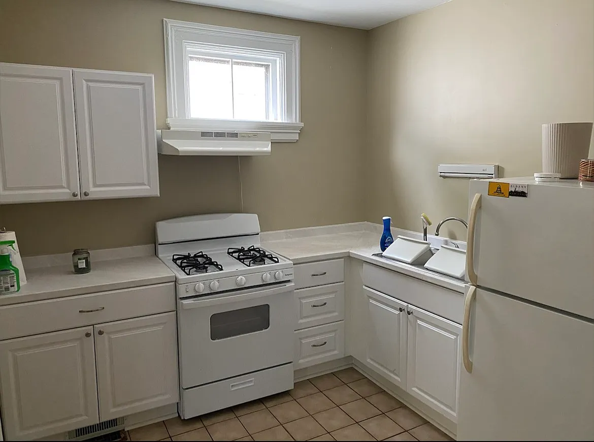 1 bed, 550 sqft, $800 — Photo 2