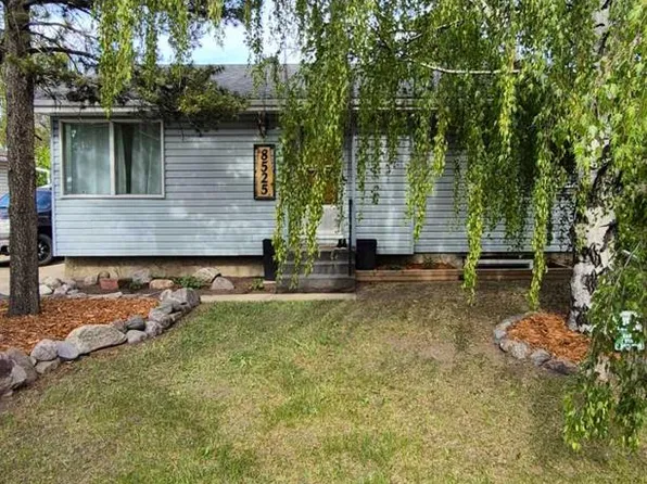 8525 W 95th St, Grande Prairie, AB T8V 3E4