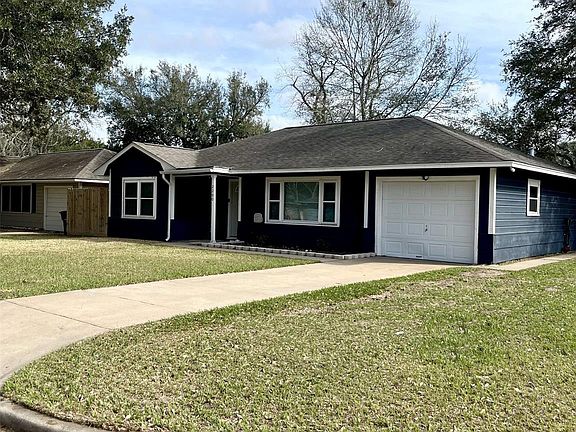 3rd image of 2200 Linwood Ln