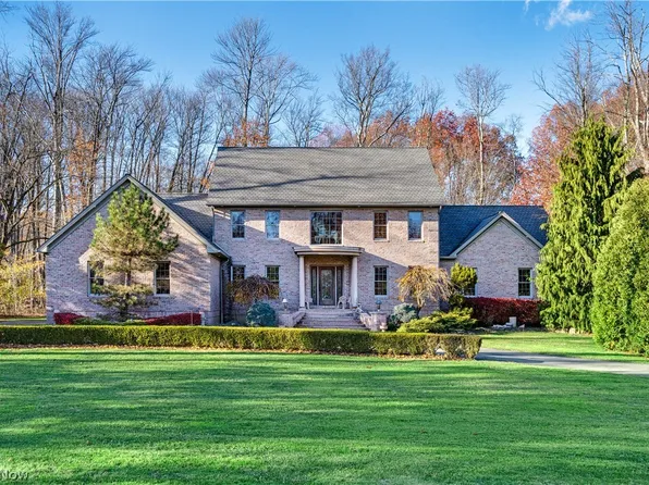 4000 Shields Rd, Canfield, OH 44406