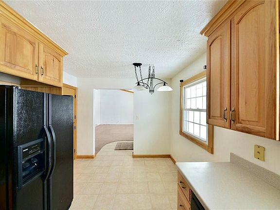 5th image of 3785 Ayrshire Dr