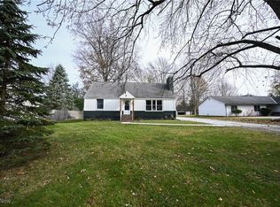 9443 N Marks Rd, Strongsville, OH 44149