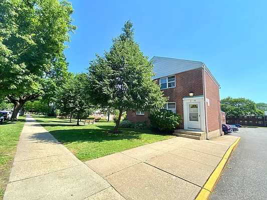 Sold by Winzone Realty Inc | media 2