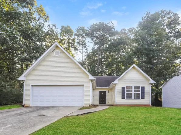 221 Lakeview Dr, Stockbridge, GA 30281