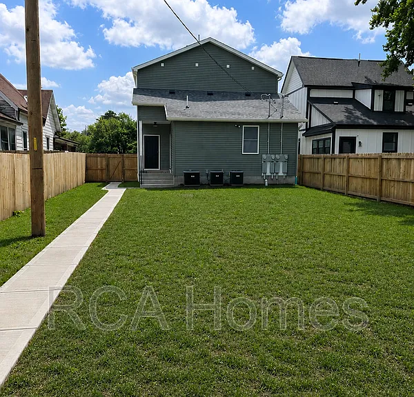 1436 S New Jersey St #B — Photo 12