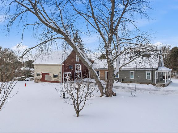 4th image of 668 Fletcher Road