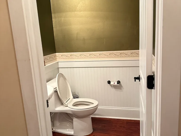 203 Forsythia Ave — Photo 14