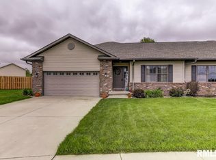 220 Patton Ave, New Berlin, IL 62670