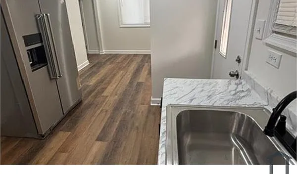 4404 Banks Pl NE — Photo 16