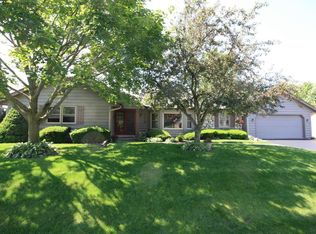 5915 Quaker Hill Rd, Mount Pleasant, WI 53406