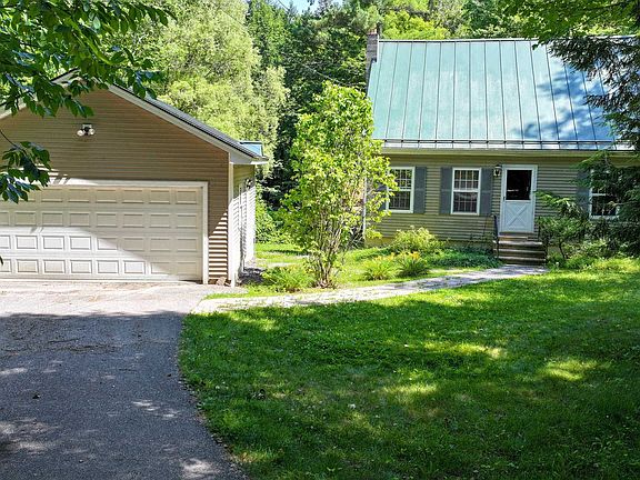 2nd image of 221 Steeplewood Lane