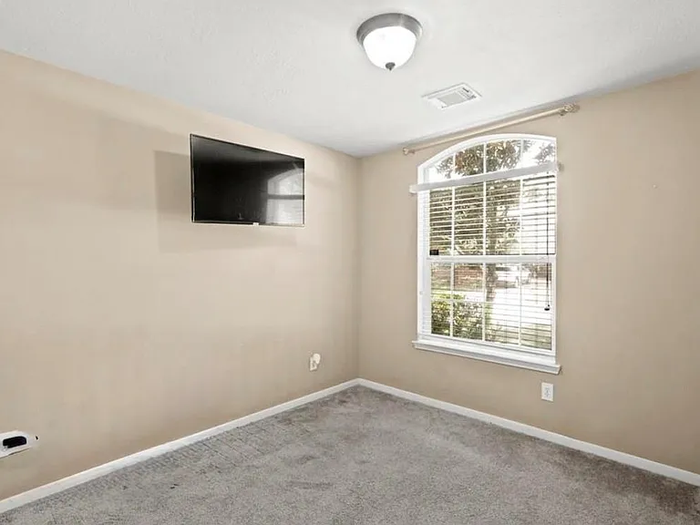 3106 Valley Ct — Photo 21