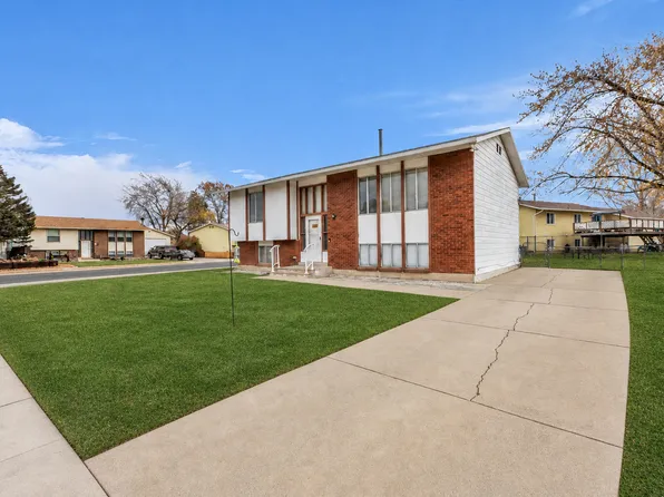 1118 N 575 W, Clinton, UT 84015
