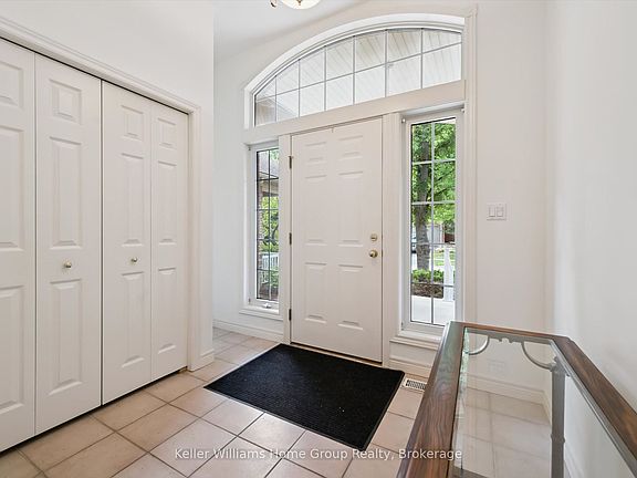 4th image of 6 Parkside Dr
