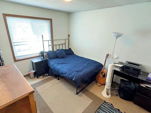 5th image of 808 9th Ave SE