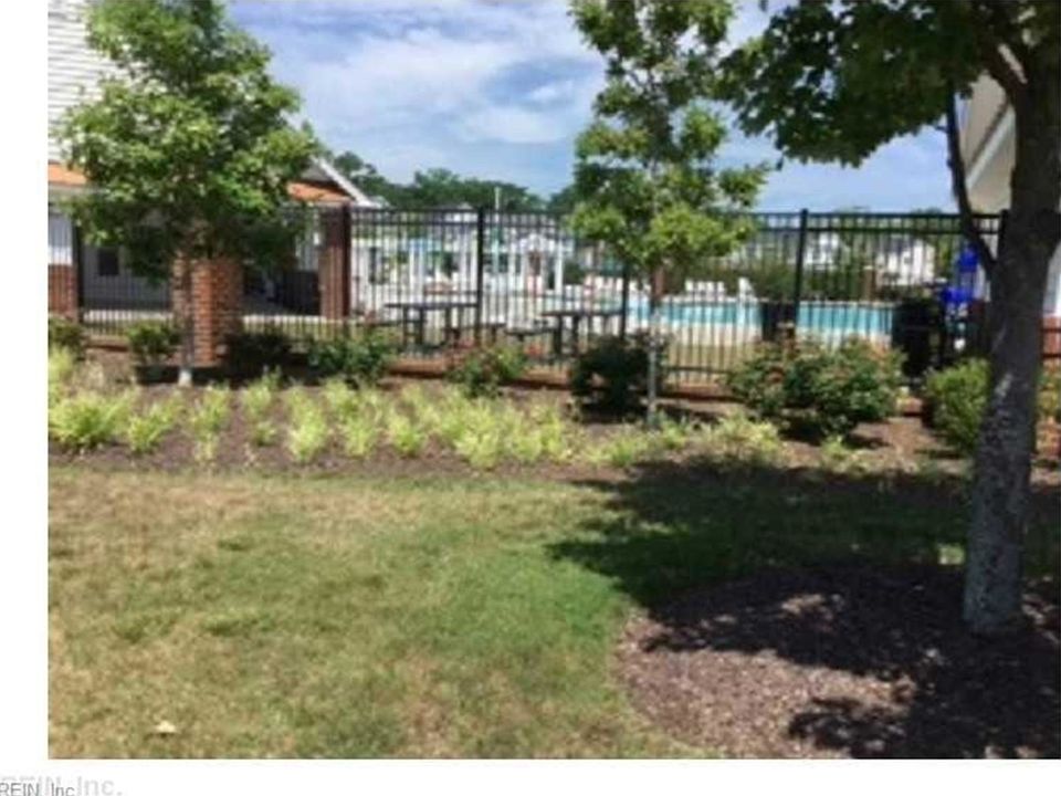 2nd image of 602 Normandy St