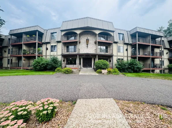 2200 Nevada Ave S APT 310, Saint Louis Park, MN 55426