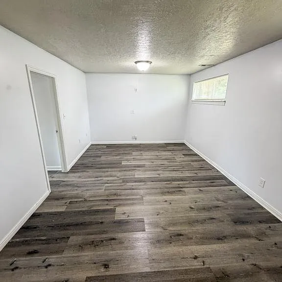1278 Douglas St — Photo 13