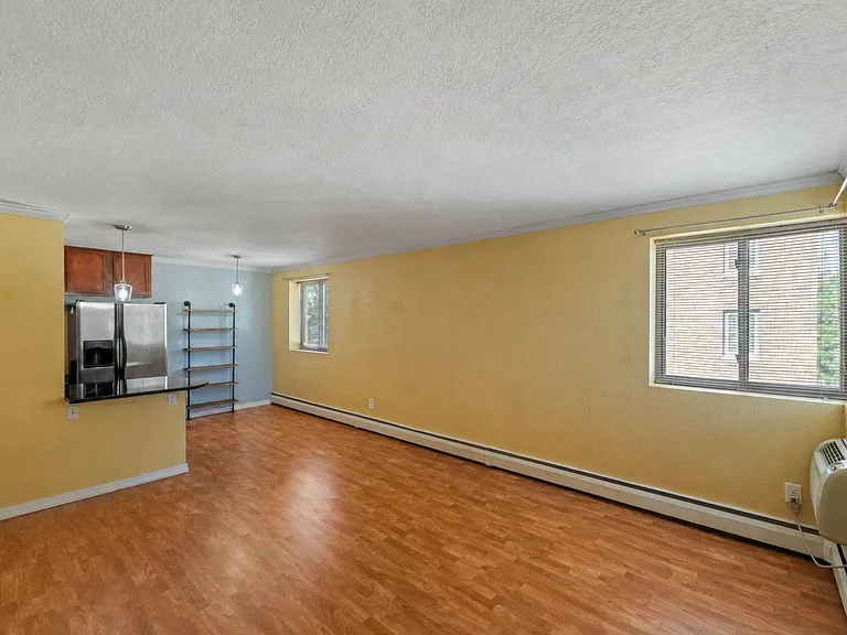 3120 Hennepin Ave #205 — Photo 3