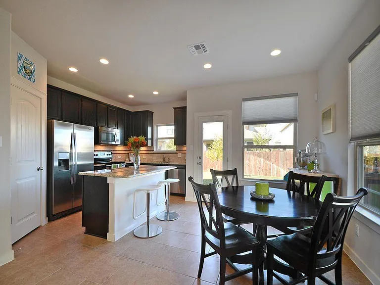 16120 Travesia Way — Photo 7