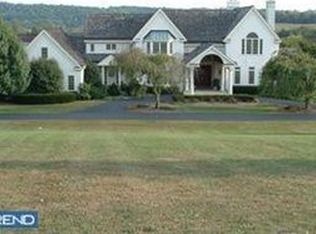 3892 Coventryville Rd, Pottstown, PA 19465