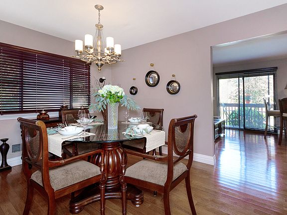 4th image of 38 Park St APT 19E