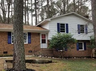 105 Sycamore St, Cary, NC 27513