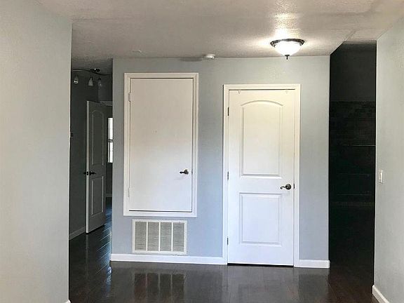2nd image of 6957 Centennial Way