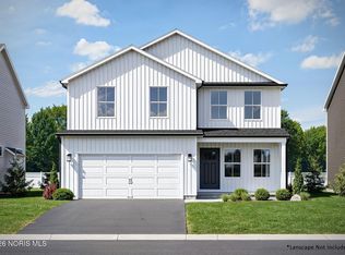 454 Cody Dr, Oregon, OH 43616