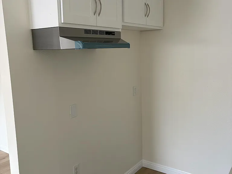 1516 N Stanton Pl #12 — Photo 5
