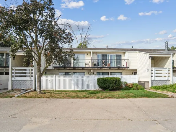 2955 Bowling St SW APT 137, Cedar Rapids, IA 52404