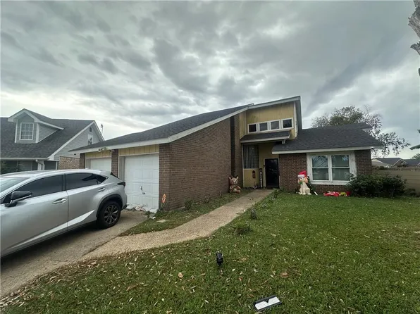 18 Sawgrass Dr, La Place, LA 70068