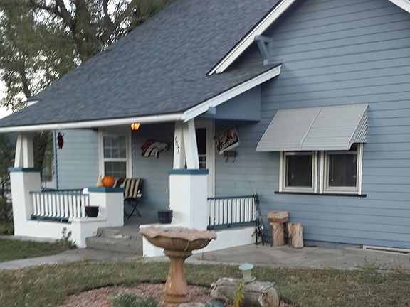 3rd image of 1001 Edison Ave