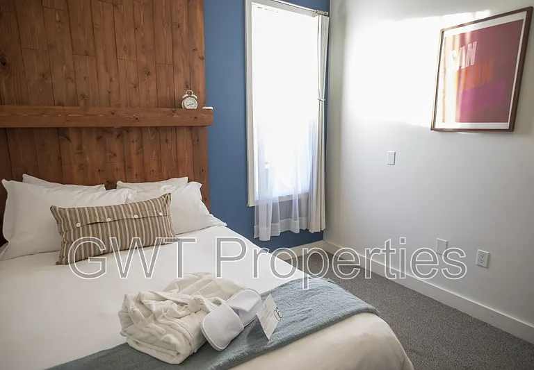 1906 Mission St #206 — Photo 11