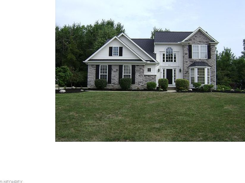 1st image of 5297 Berkshire Dr