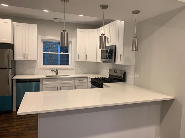 2105 N Lawndale Ave #1S