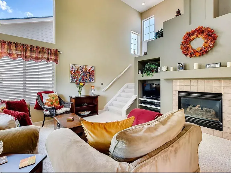 5971 S Waco St — Photo 12